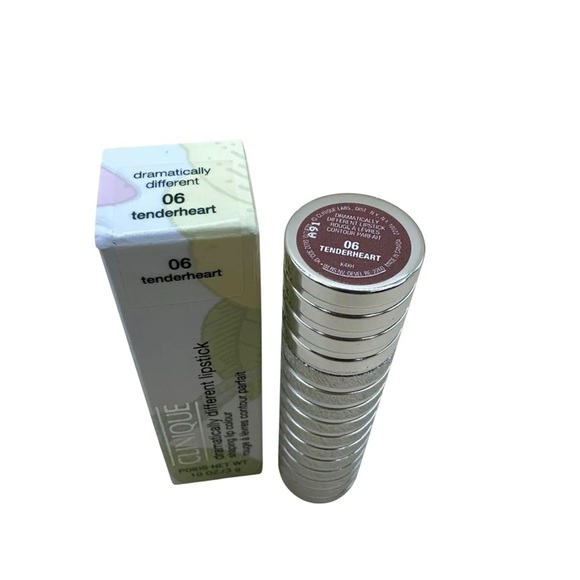 Clinique Dramatically Different Tenderheart Lipstick one tube New in box - Picture 2 of 6